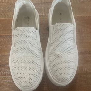 Rebecca Minkoff  leather slide ons